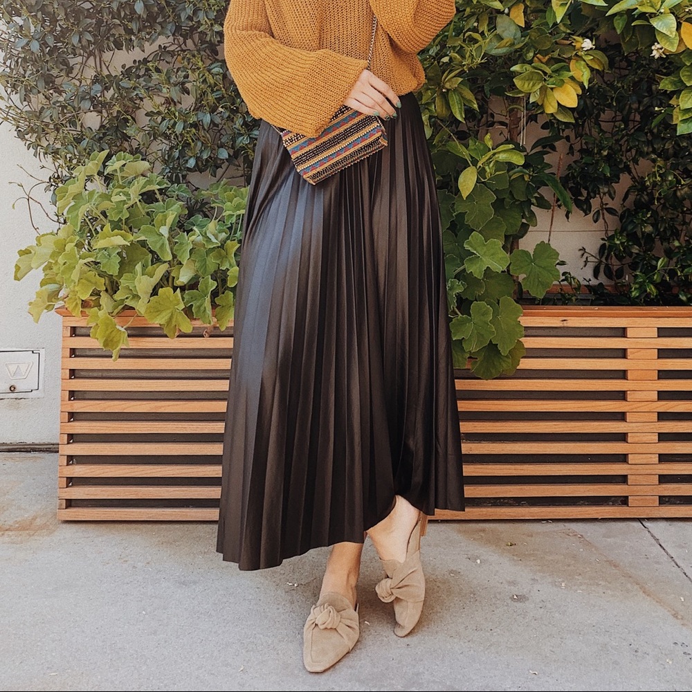 ZARA pleather skirt